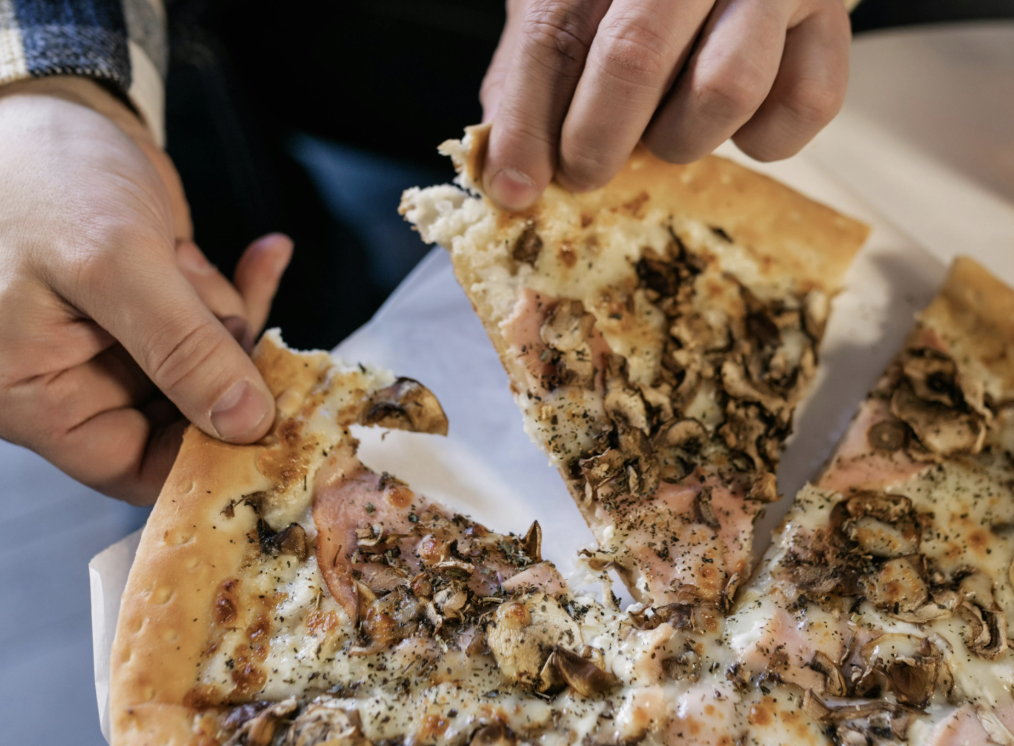 Pizza Funghi e Cotto